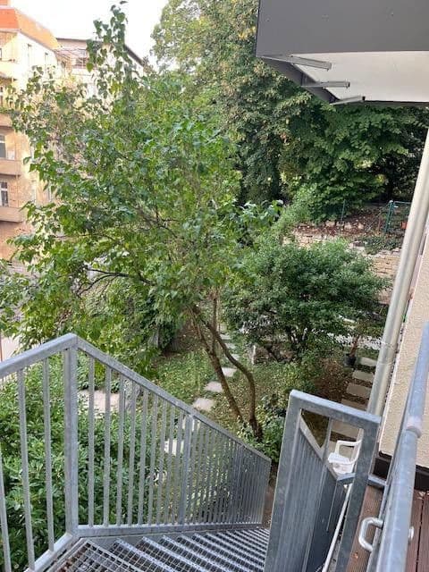 Pronájem bytu 3+1 80 m², Schützenstr. 11, Stuttgart, Bádensko-Württembersko Pronájem bytu 3+1 80 m², Schützenstr. 11, Stuttgart, Bádensko-Württembersko