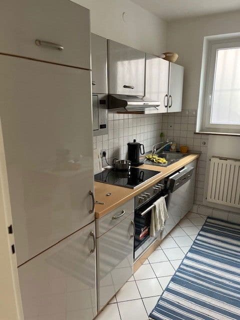 Pronájem bytu 3+1 80 m², Schützenstr. 11, Stuttgart, Bádensko-Württembersko Pronájem bytu 3+1 80 m², Schützenstr. 11, Stuttgart, Bádensko-Württembersko