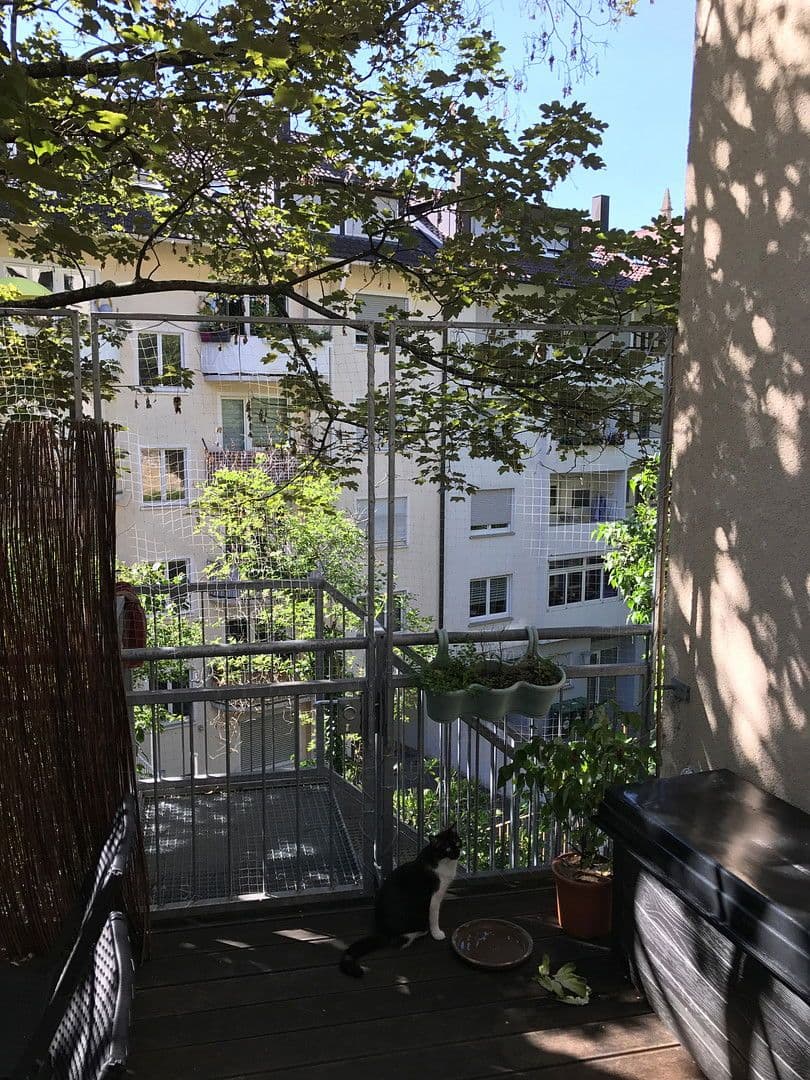 Pronájem bytu 3+1 80 m², Schützenstr. 11, Stuttgart, Bádensko-Württembersko Pronájem bytu 3+1 80 m², Schützenstr. 11, Stuttgart, Bádensko-Württembersko