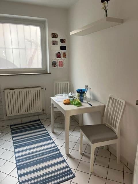 Pronájem bytu 3+1 80 m², Schützenstr. 11, Stuttgart, Bádensko-Württembersko Pronájem bytu 3+1 80 m², Schützenstr. 11, Stuttgart, Bádensko-Württembersko