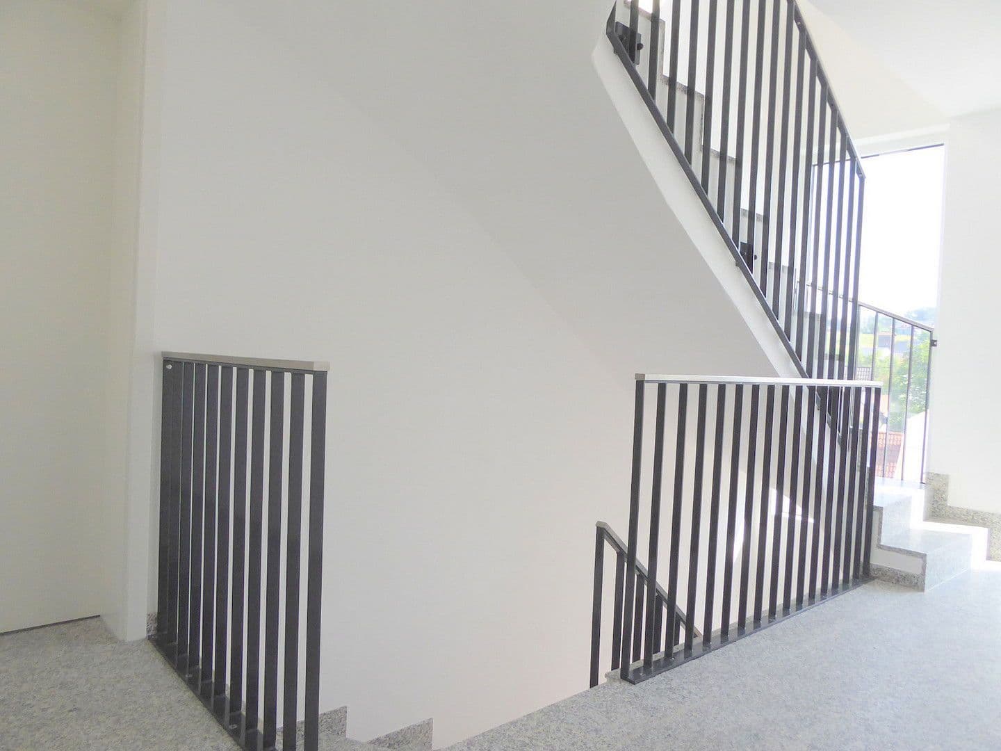 Pronájem bytu 4+kk 118 m², Hamppstraße 7b, Au in der Hallertau, Bavorsko Pronájem bytu 4+kk 118 m², Hamppstraße 7b, Au in der Hallertau, Bavorsko