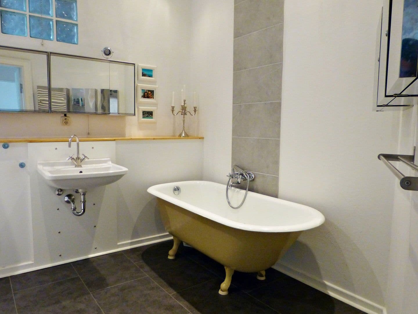 Pronájem bytu 5+1 125 m², Hannover, Dolní Sasko Pronájem bytu 5+1 125 m², Hannover, Dolní Sasko