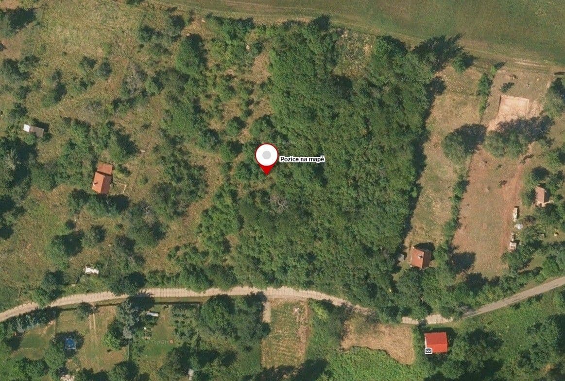 Prodej pozemku 2.065 m², Louštínská, Krušovice, Středočeský kraj Prodej pozemku 2.065 m², Louštínská, Krušovice, Středočeský kraj