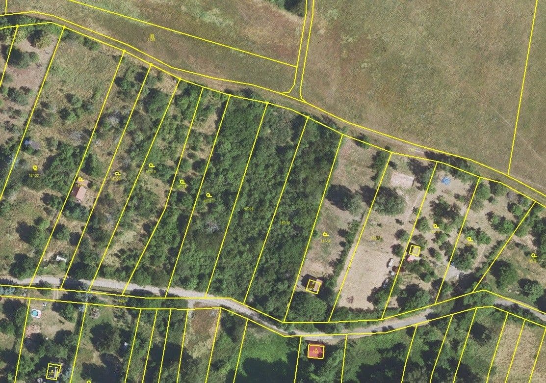 Prodej pozemku 2.065 m², Louštínská, Krušovice, Středočeský kraj Prodej pozemku 2.065 m², Louštínská, Krušovice, Středočeský kraj