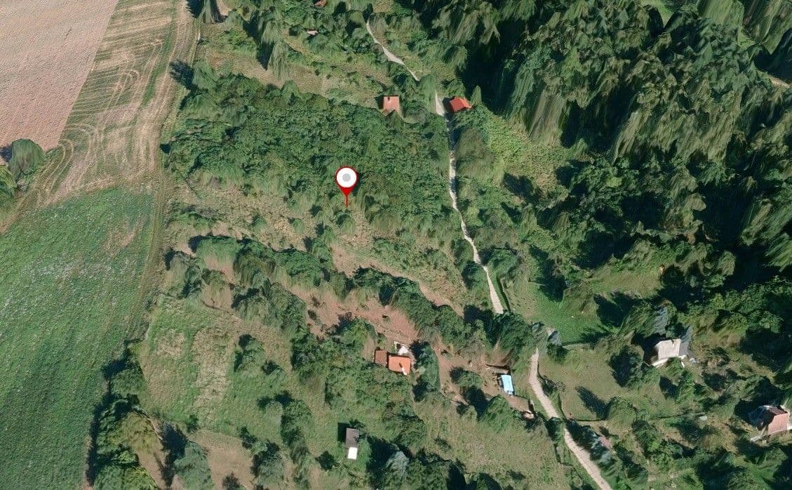 Prodej pozemku 2.065 m², Louštínská, Krušovice, Středočeský kraj Prodej pozemku 2.065 m², Louštínská, Krušovice, Středočeský kraj