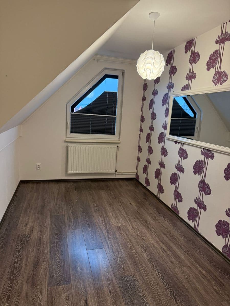 Pronájem bytu 2+kk 51 m², Průběžná, Nupaky, Středočeský kraj Pronájem bytu 2+kk 51 m², Průběžná, Nupaky, Středočeský kraj