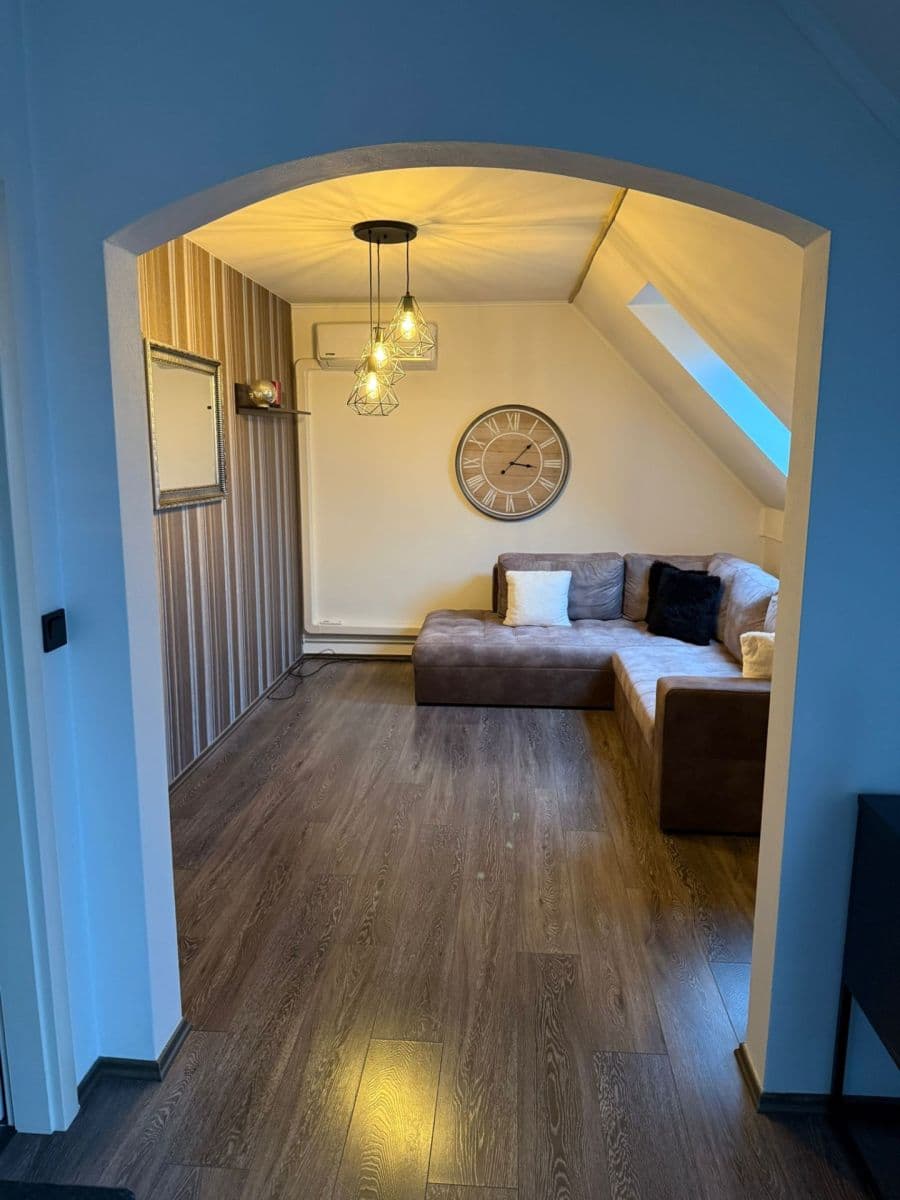 Pronájem bytu 2+kk 51 m², Průběžná, Nupaky, Středočeský kraj Pronájem bytu 2+kk 51 m², Průběžná, Nupaky, Středočeský kraj