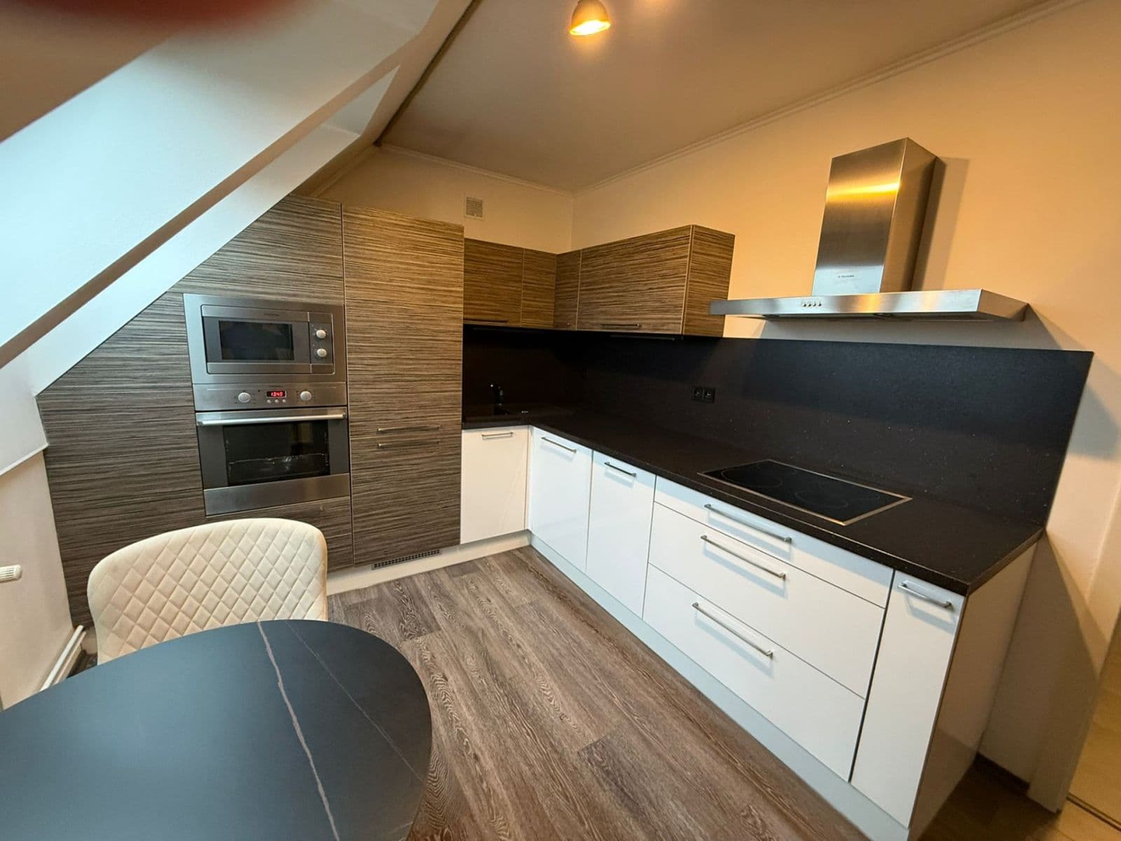 Pronájem bytu 2+kk 51 m², Průběžná, Nupaky, Středočeský kraj Pronájem bytu 2+kk 51 m², Průběžná, Nupaky, Středočeský kraj