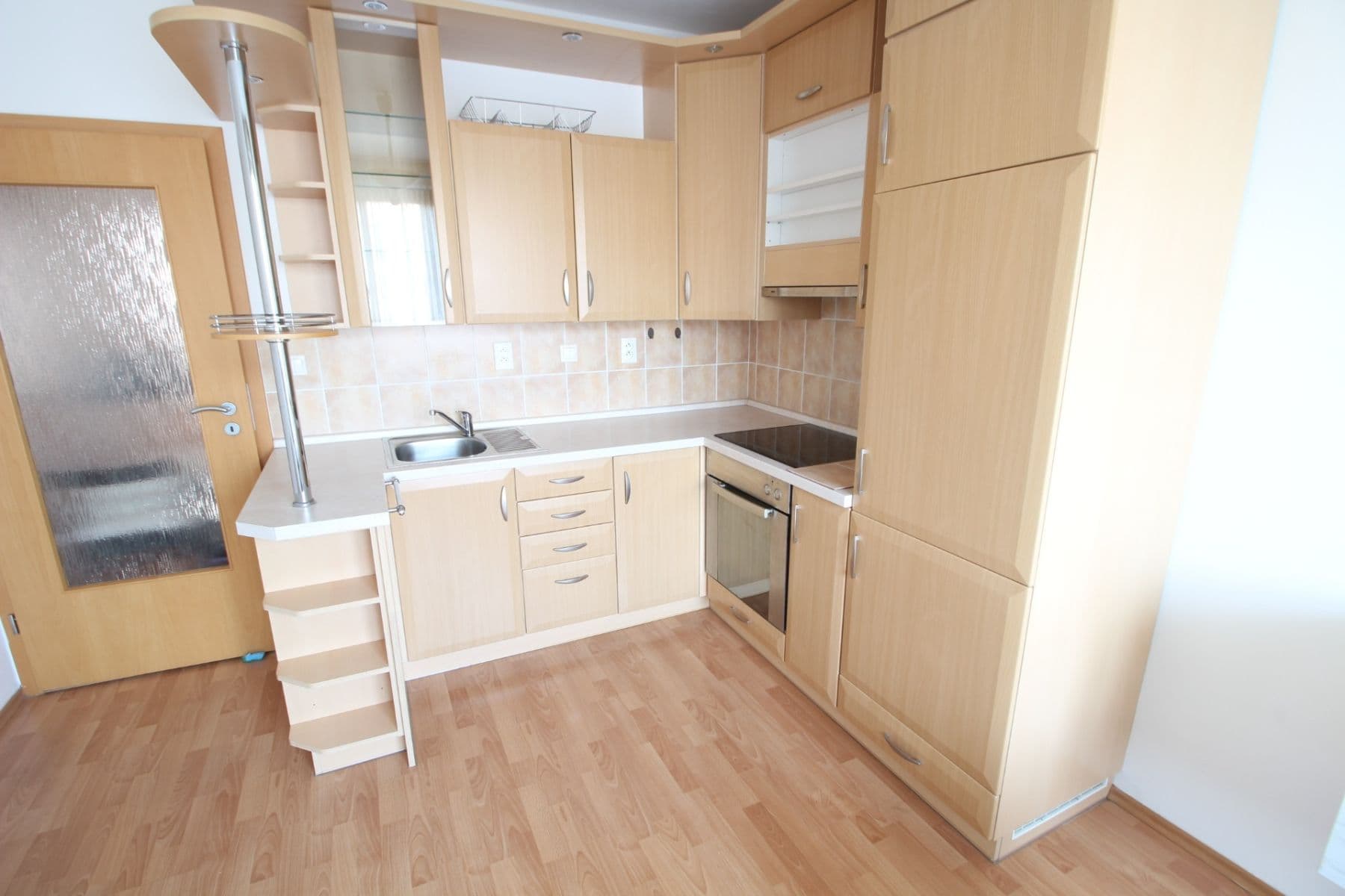 Pronájem bytu 2+kk 39 m², Václava Rady, Praha, Praha Pronájem bytu 2+kk 39 m², Václava Rady, Praha, Praha