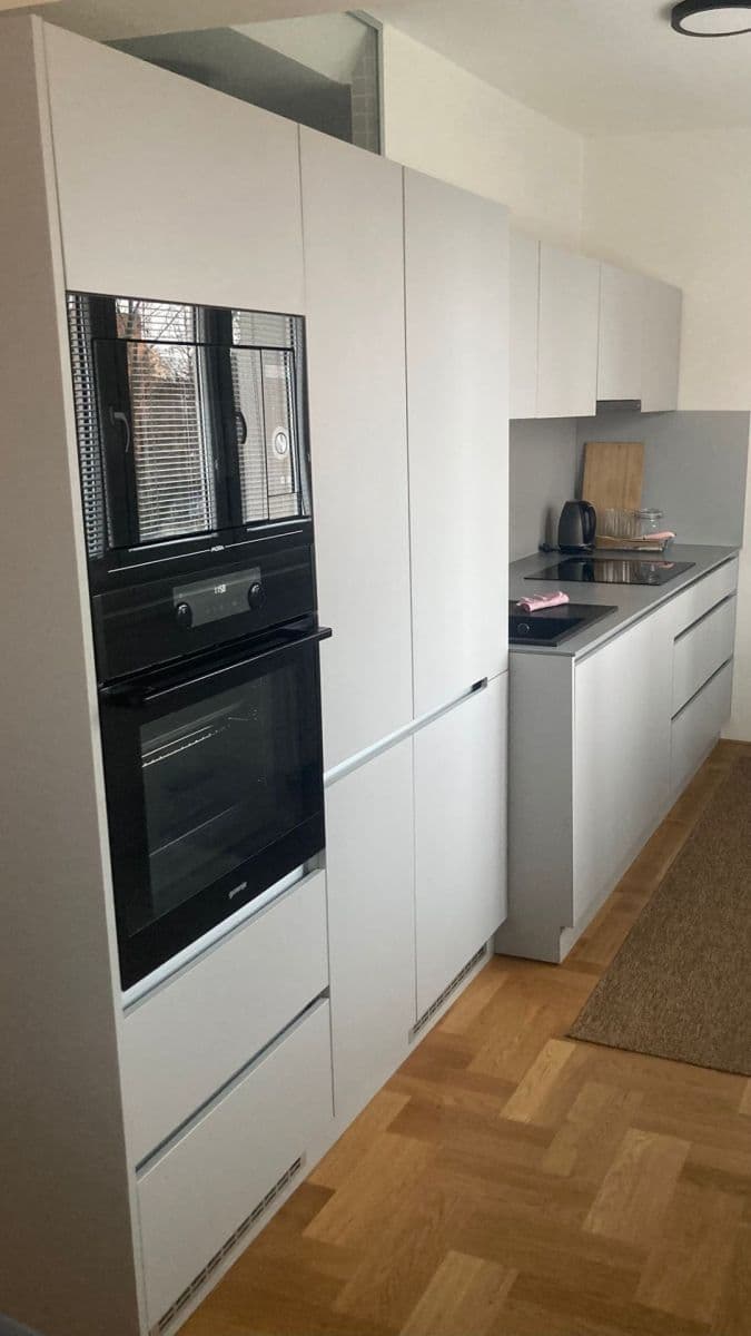 Pronájem bytu 2+kk 52 m², Chotutická, Praha, Praha Pronájem bytu 2+kk 52 m², Chotutická, Praha, Praha