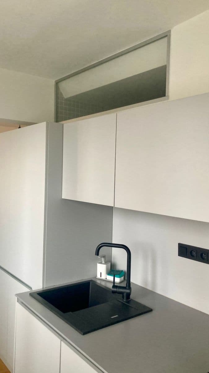 Pronájem bytu 2+kk 52 m², Chotutická, Praha, Praha Pronájem bytu 2+kk 52 m², Chotutická, Praha, Praha