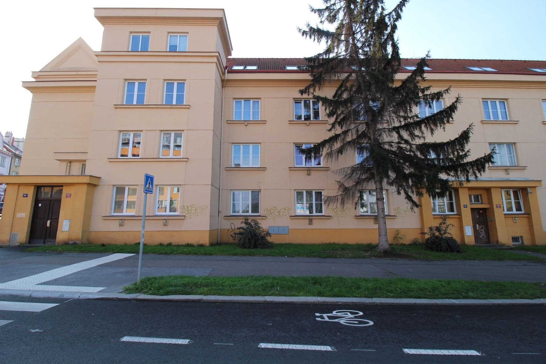 Pronájem bytu 1+kk 31 m², Novovysočanská, Praha, Praha Pronájem bytu 1+kk 31 m², Novovysočanská, Praha, Praha