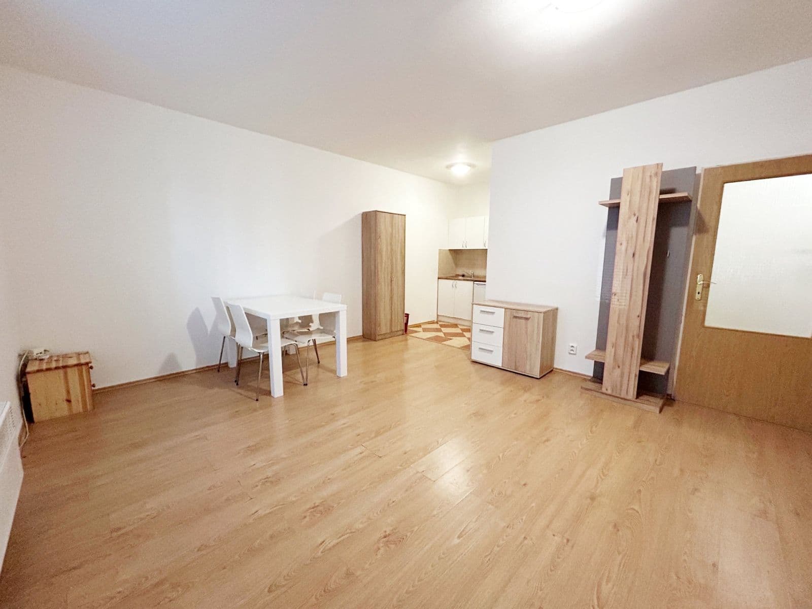 Pronájem bytu 1+kk 31 m², Novovysočanská, Praha, Praha Pronájem bytu 1+kk 31 m², Novovysočanská, Praha, Praha