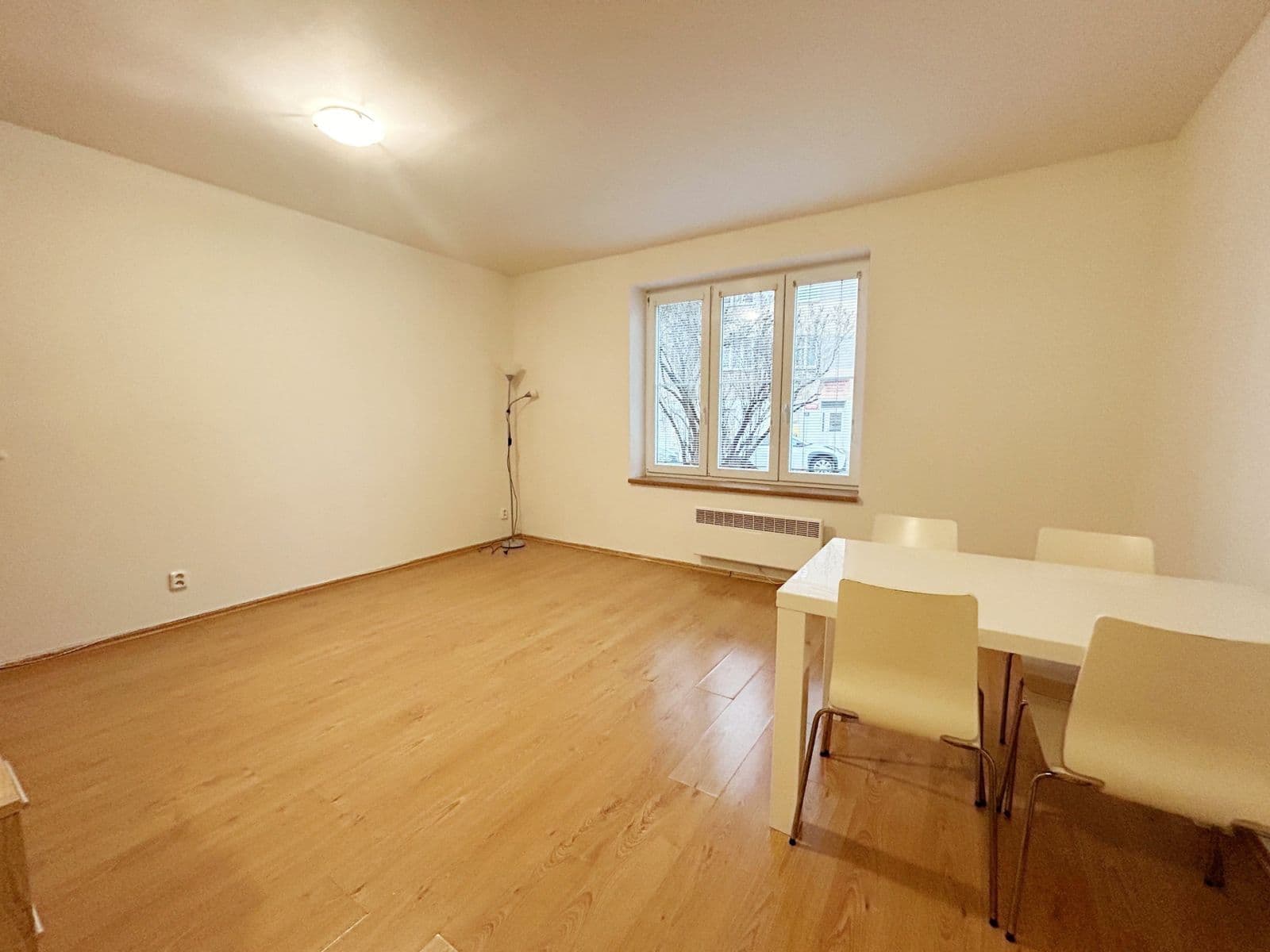 Pronájem bytu 1+kk 31 m², Novovysočanská, Praha, Praha Pronájem bytu 1+kk 31 m², Novovysočanská, Praha, Praha