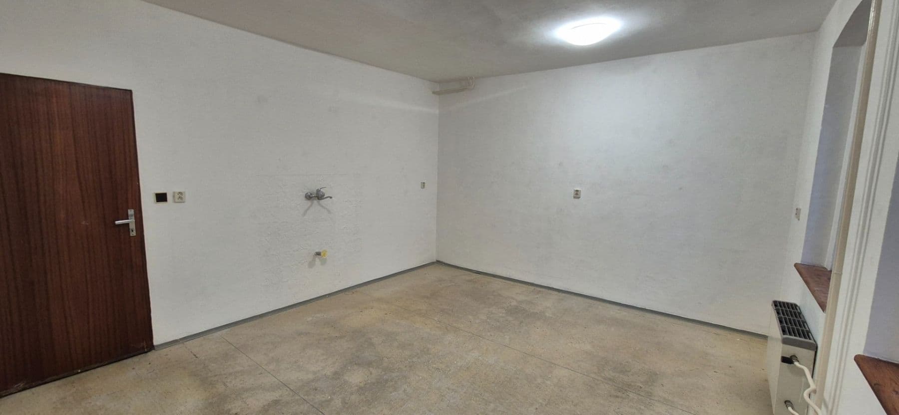 Pronájem nebytového prostoru 34 m², Husova, Nejdek, Karlovarský kraj Pronájem nebytového prostoru 34 m², Husova, Nejdek, Karlovarský kraj