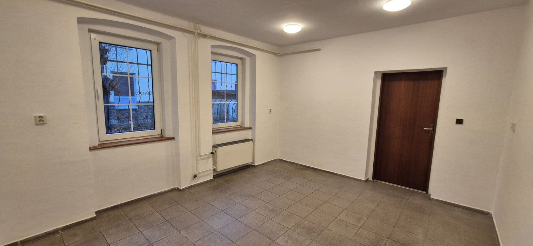 Pronájem nebytového prostoru 34 m², Husova, Nejdek, Karlovarský kraj Pronájem nebytového prostoru 34 m², Husova, Nejdek, Karlovarský kraj