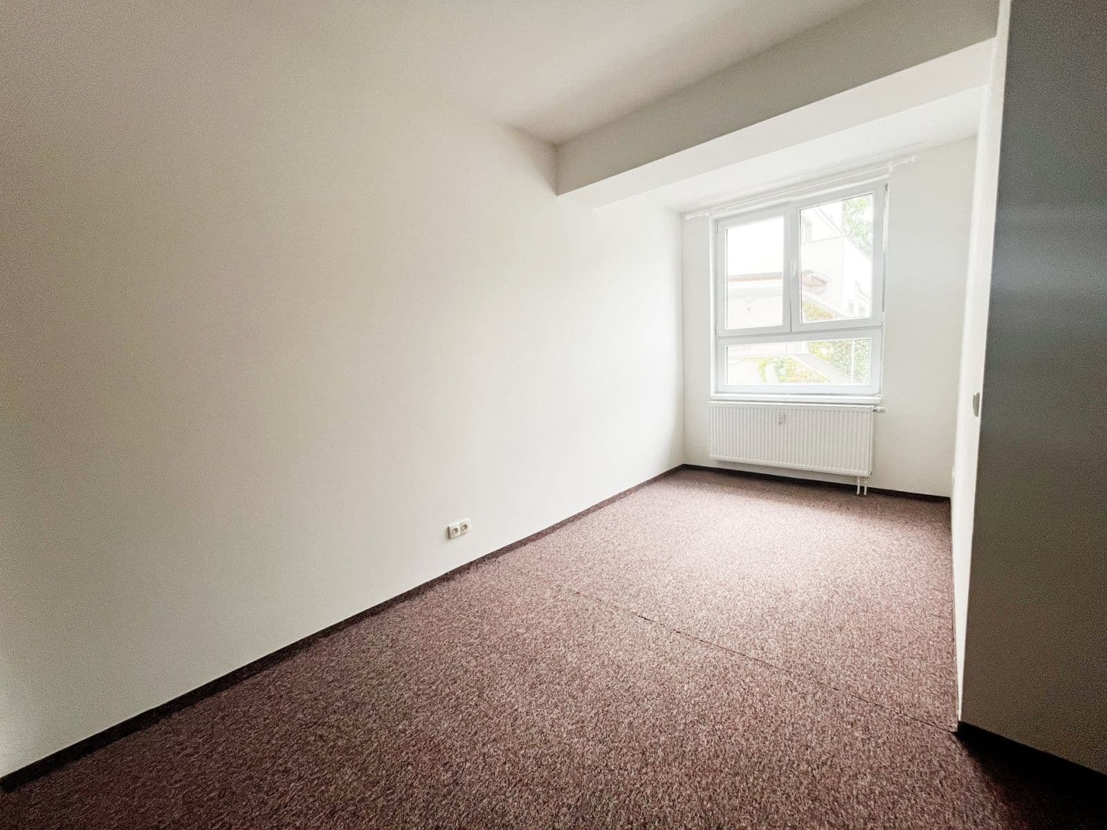 Pronájem bytu 1+kk 40 m², Otvovice, Středočeský kraj Pronájem bytu 1+kk 40 m², Otvovice, Středočeský kraj