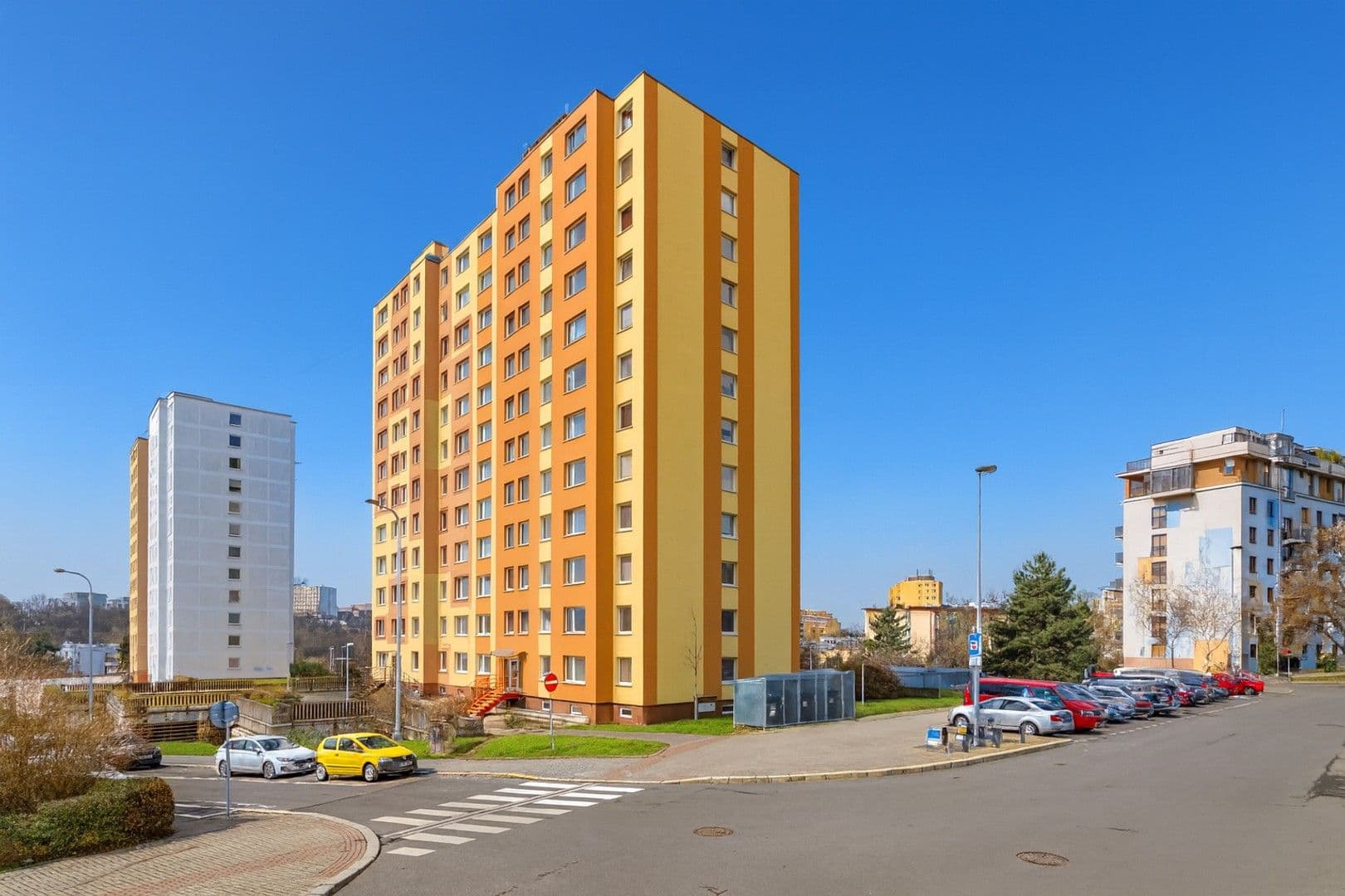 Pronájem bytu 2+kk 47 m², Pod Lipami, Praha, Praha Pronájem bytu 2+kk 47 m², Pod Lipami, Praha, Praha