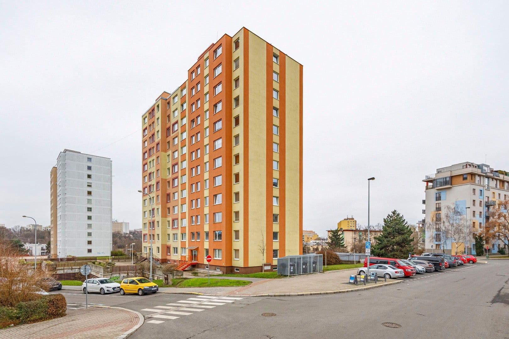 Pronájem bytu 2+kk 47 m², Pod Lipami, Praha, Praha Pronájem bytu 2+kk 47 m², Pod Lipami, Praha, Praha