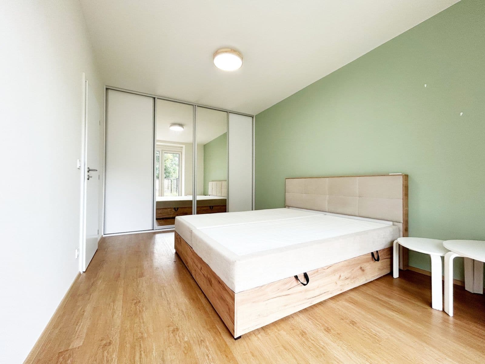 Pronájem bytu 2+kk 44 m², Zengrova, Kolín, Středočeský kraj Pronájem bytu 2+kk 44 m², Zengrova, Kolín, Středočeský kraj