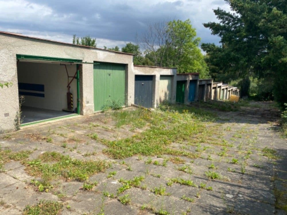 Pronájem garáže 18 m², Psárská, Praha, Praha Pronájem garáže 18 m², Psárská, Praha, Praha