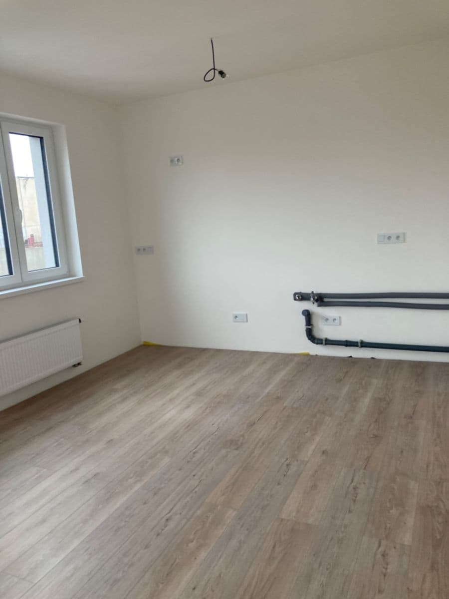 Prodej bytu 2+kk 45 m², U Továren, Praha, Praha Prodej bytu 2+kk 45 m², U Továren, Praha, Praha