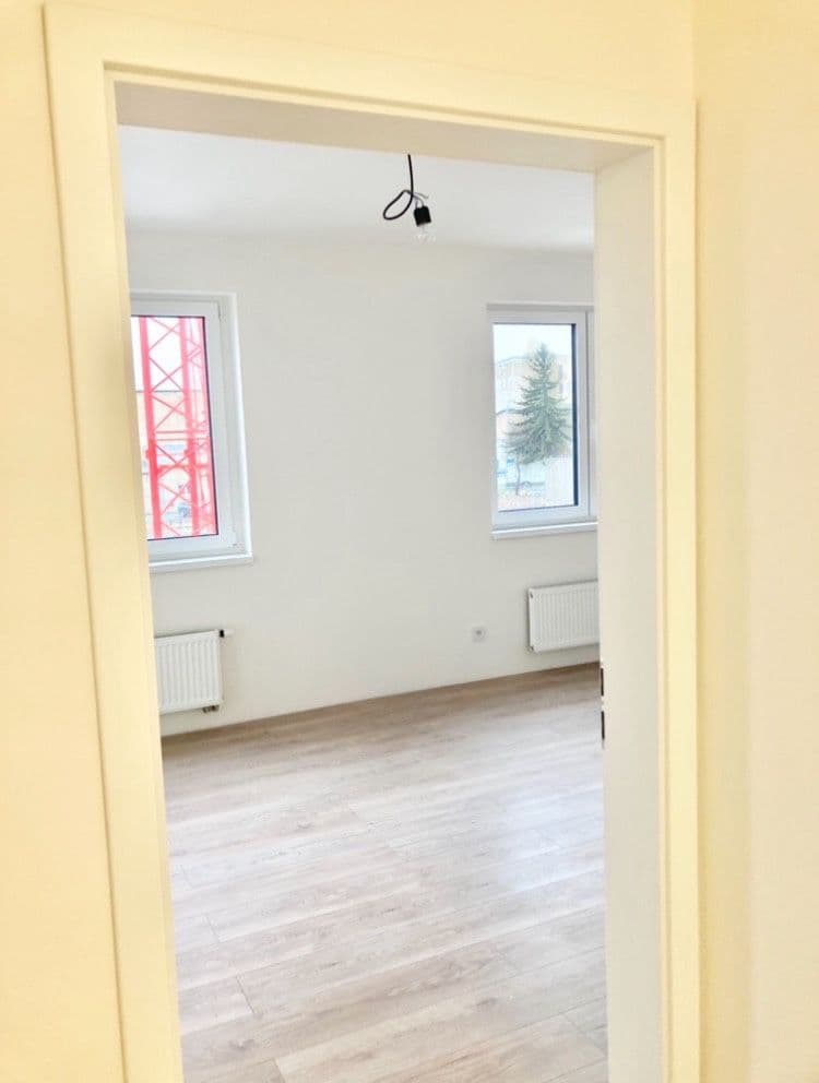 Prodej bytu 2+kk 45 m², U Továren, Praha, Praha Prodej bytu 2+kk 45 m², U Továren, Praha, Praha