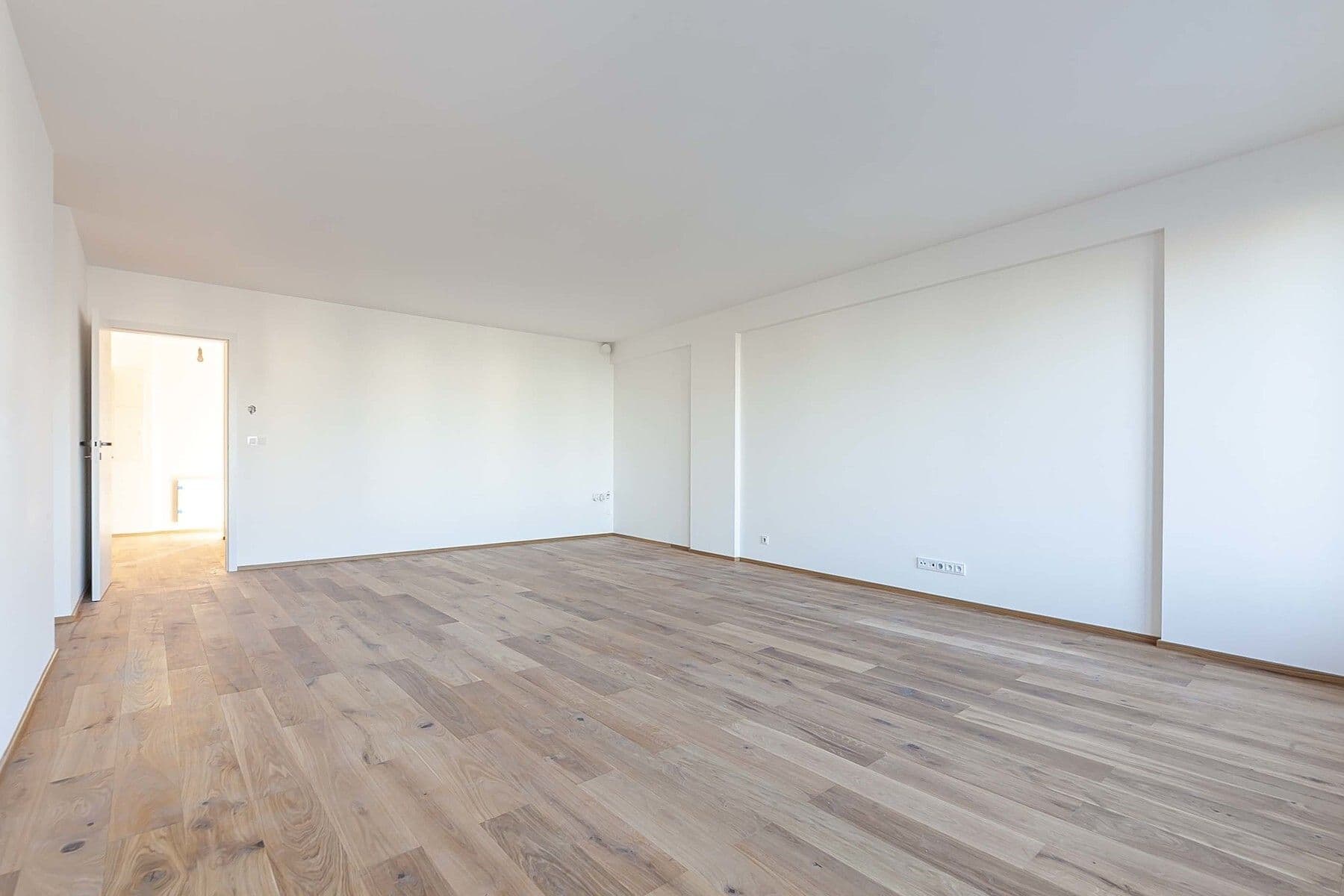 Prodej bytu 4+kk 114 m², U Hotelu, Praha, Praha Prodej bytu 4+kk 114 m², U Hotelu, Praha, Praha