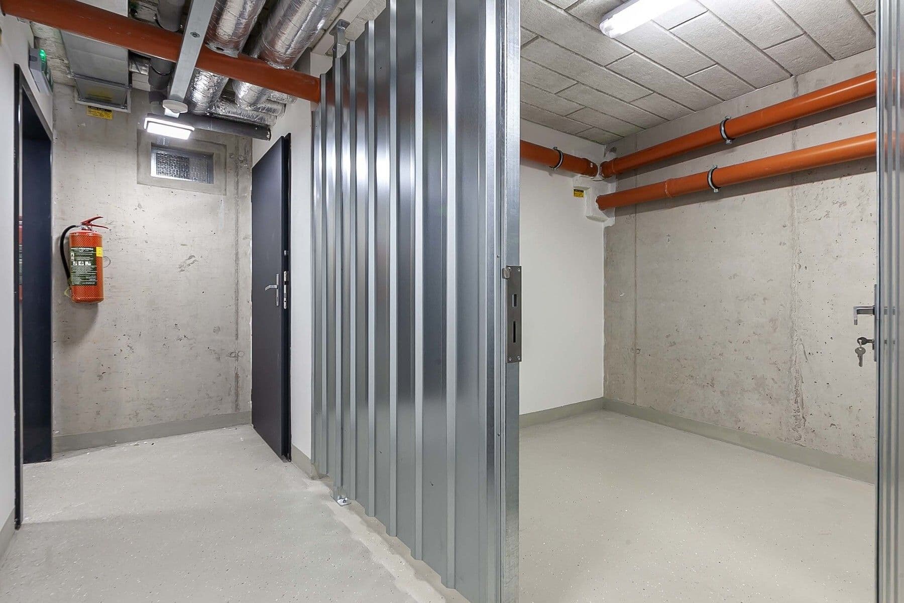 Prodej bytu 4+kk 114 m², U Hotelu, Praha, Praha Prodej bytu 4+kk 114 m², U Hotelu, Praha, Praha