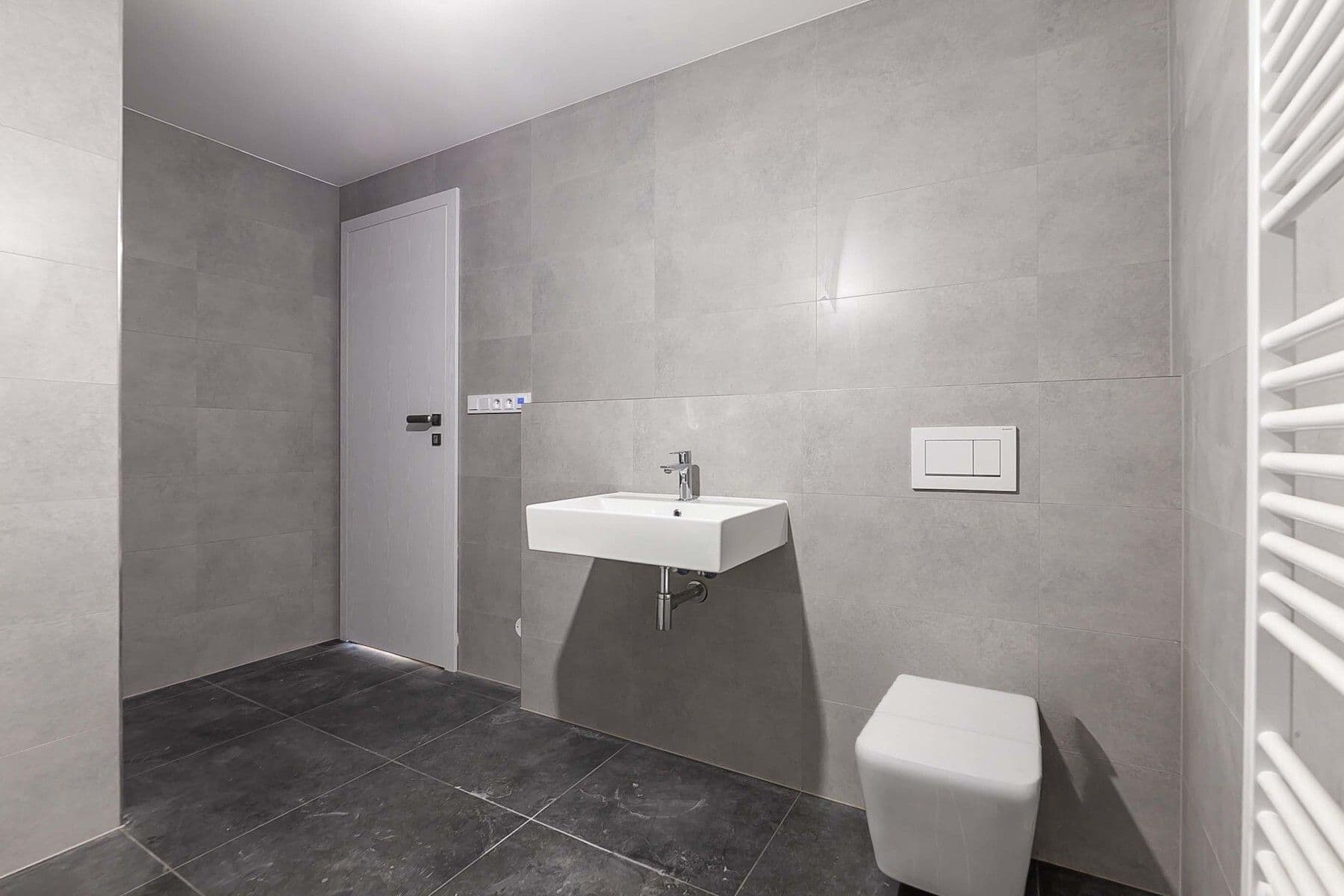 Prodej bytu 4+kk 114 m², U Hotelu, Praha, Praha Prodej bytu 4+kk 114 m², U Hotelu, Praha, Praha