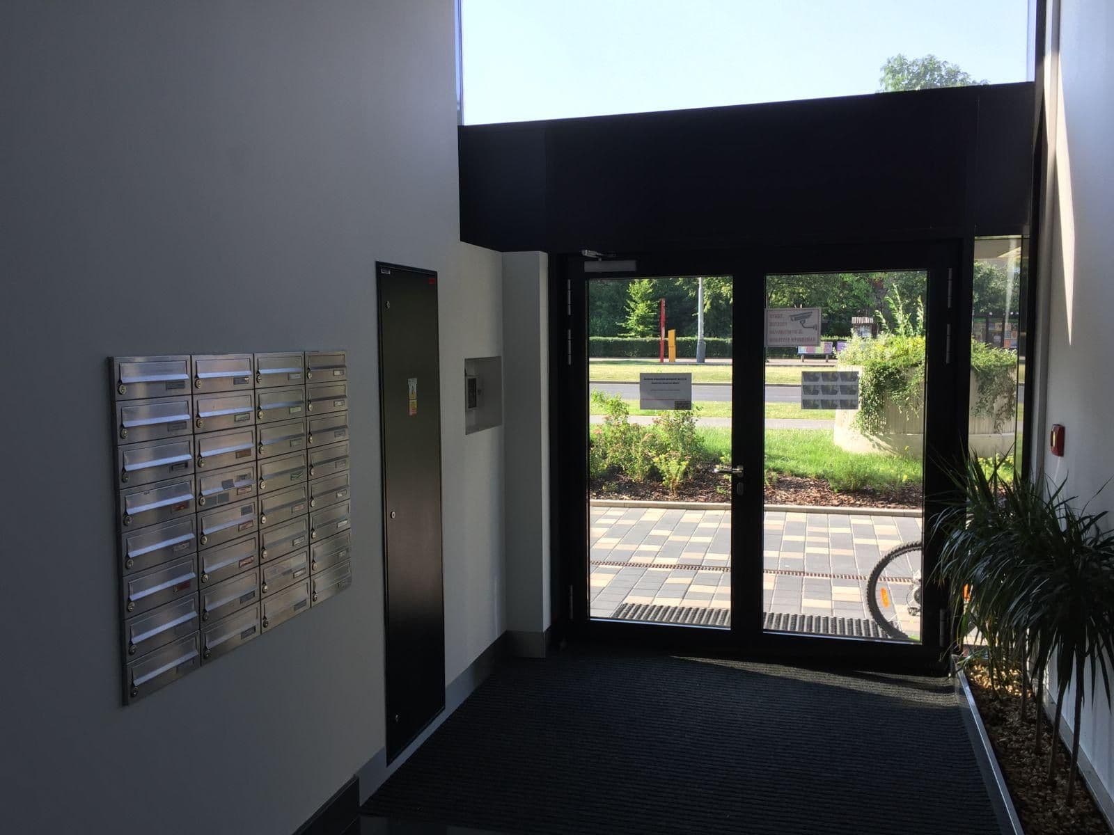 Prodej bytu 2+kk 62 m², Počernická, Praha, Praha Prodej bytu 2+kk 62 m², Počernická, Praha, Praha