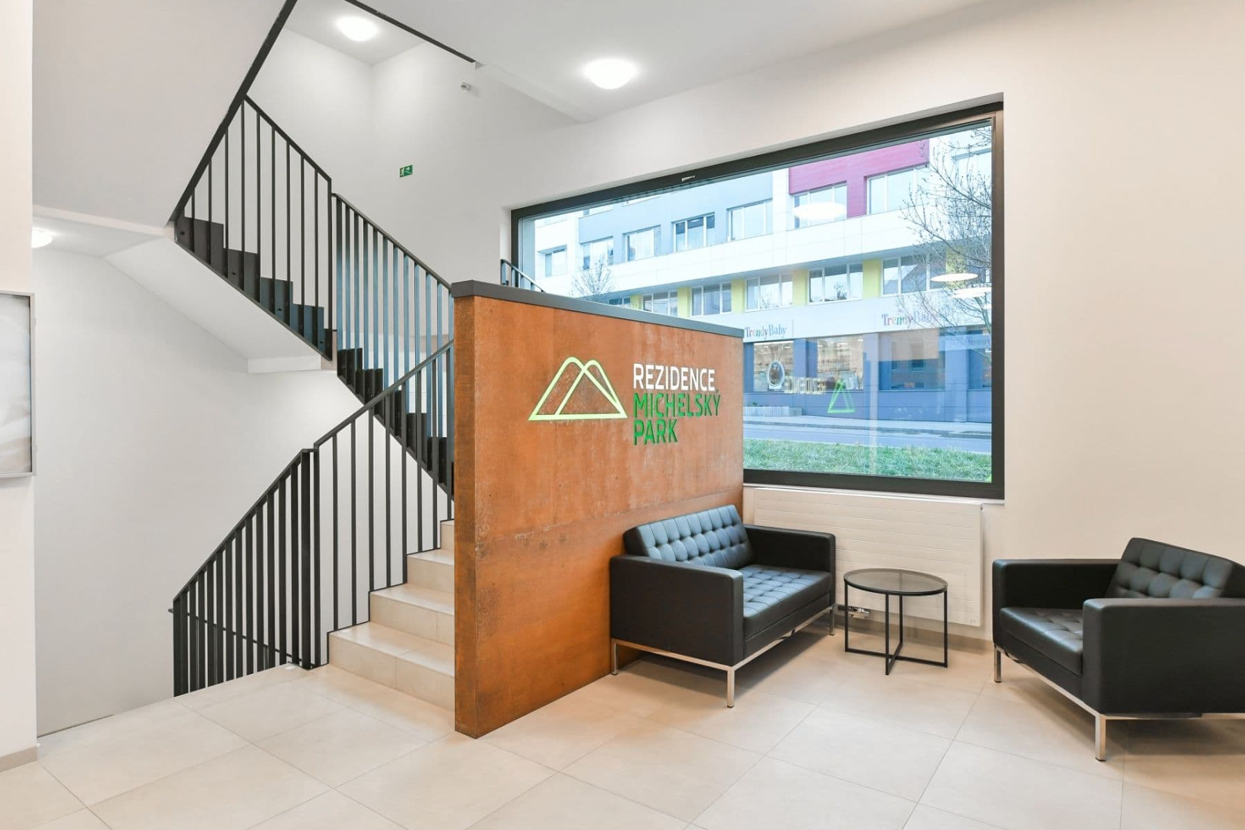 Pronájem bytu 1+kk 37 m², Michelská, Praha, Praha Pronájem bytu 1+kk 37 m², Michelská, Praha, Praha