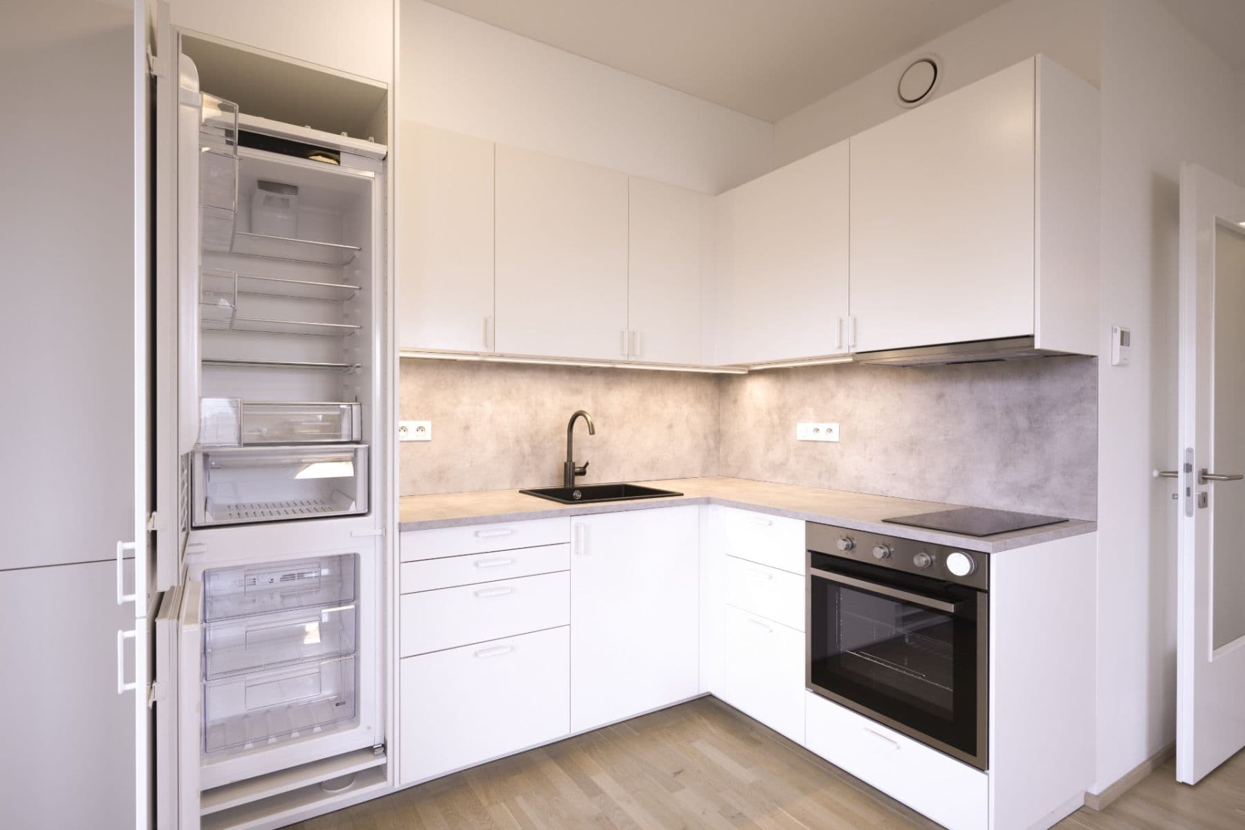 Pronájem bytu 2+kk 50 m², Univerzitní, Praha, Praha Pronájem bytu 2+kk 50 m², Univerzitní, Praha, Praha