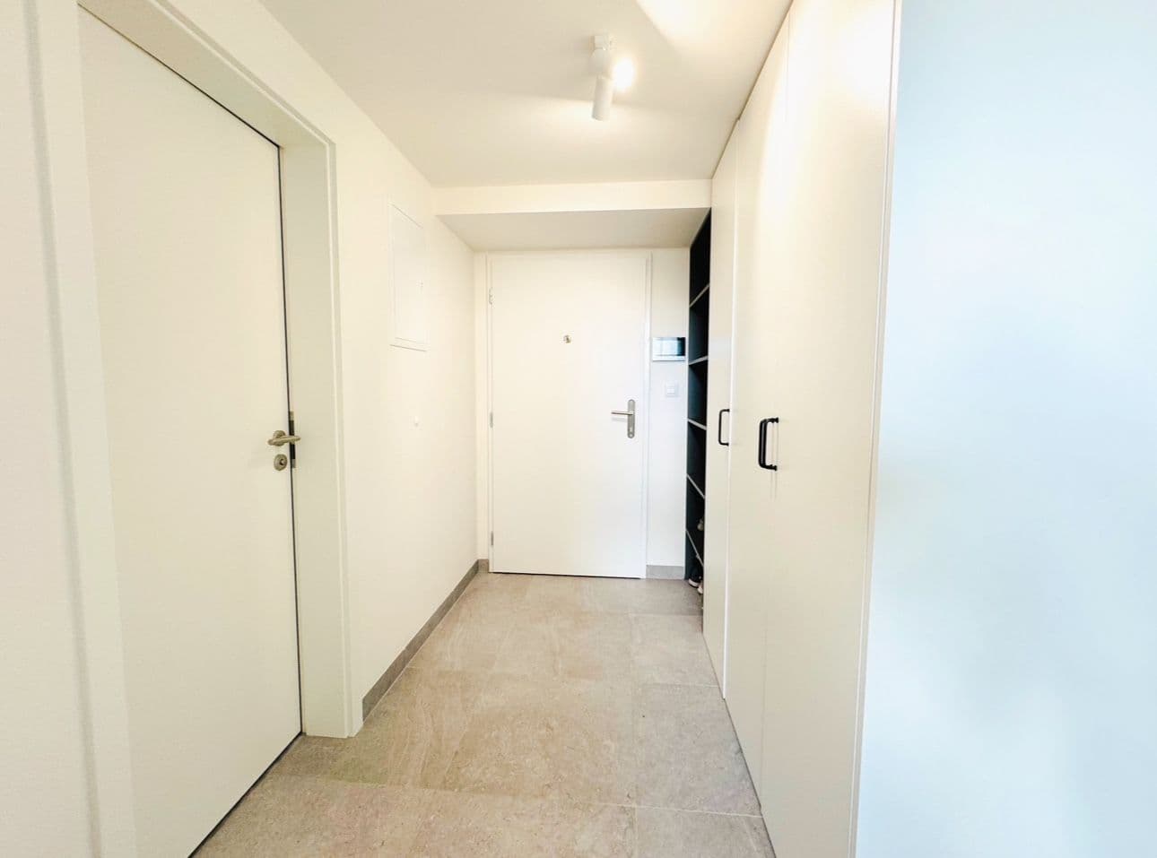 Pronájem bytu 2+kk 55 m², Kubánské náměstí, Praha, Praha Pronájem bytu 2+kk 55 m², Kubánské náměstí, Praha, Praha