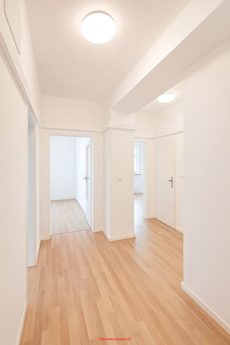 Pronájem bytu 3+1 61 m², Školní, Orlová, Moravskoslezský kraj Pronájem bytu 3+1 61 m², Školní, Orlová, Moravskoslezský kraj