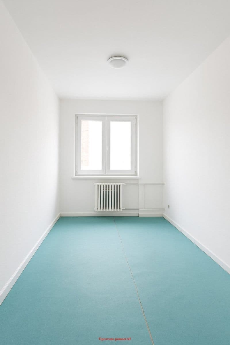 Pronájem bytu 3+1 61 m², Školní, Orlová, Moravskoslezský kraj Pronájem bytu 3+1 61 m², Školní, Orlová, Moravskoslezský kraj