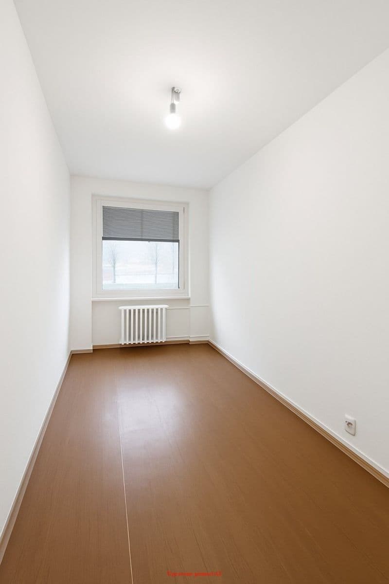 Pronájem bytu 3+1 71 m², Ke Studánce, Orlová, Moravskoslezský kraj Pronájem bytu 3+1 71 m², Ke Studánce, Orlová, Moravskoslezský kraj