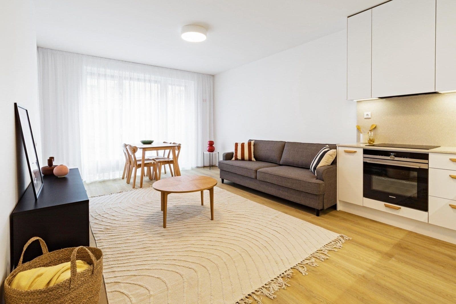 Pronájem bytu 2+kk 55 m², Vrbenského, Praha, Praha Pronájem bytu 2+kk 55 m², Vrbenského, Praha, Praha