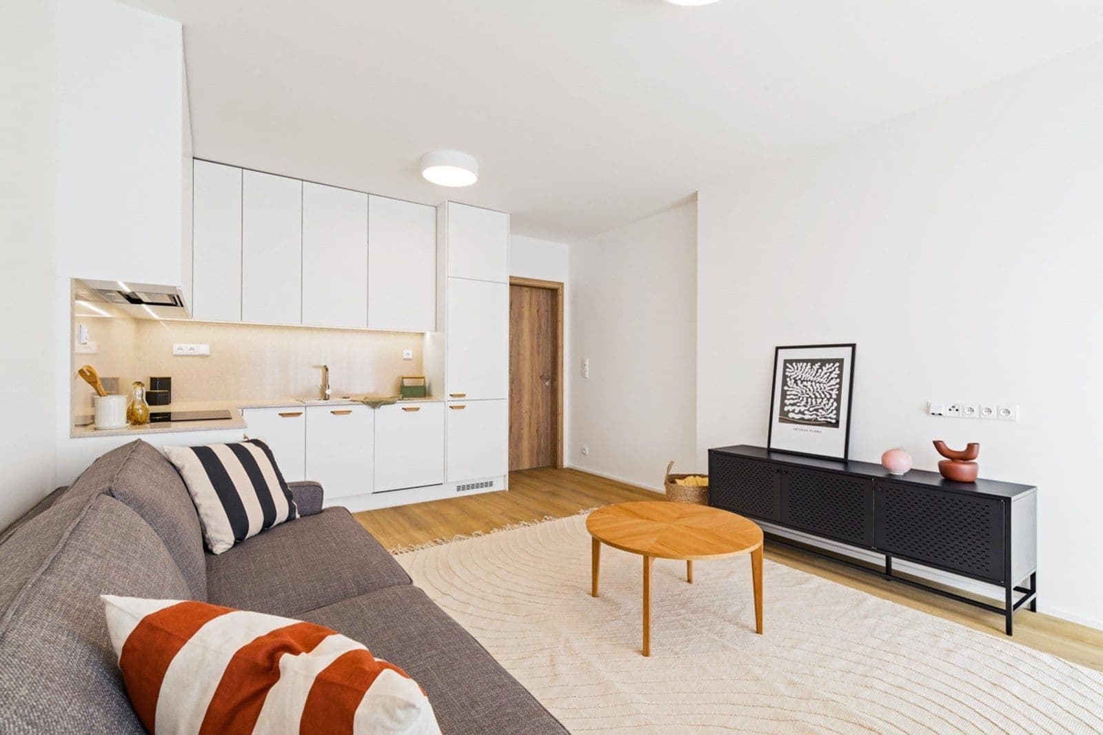 Pronájem bytu 2+kk 55 m², Vrbenského, Praha, Praha Pronájem bytu 2+kk 55 m², Vrbenského, Praha, Praha