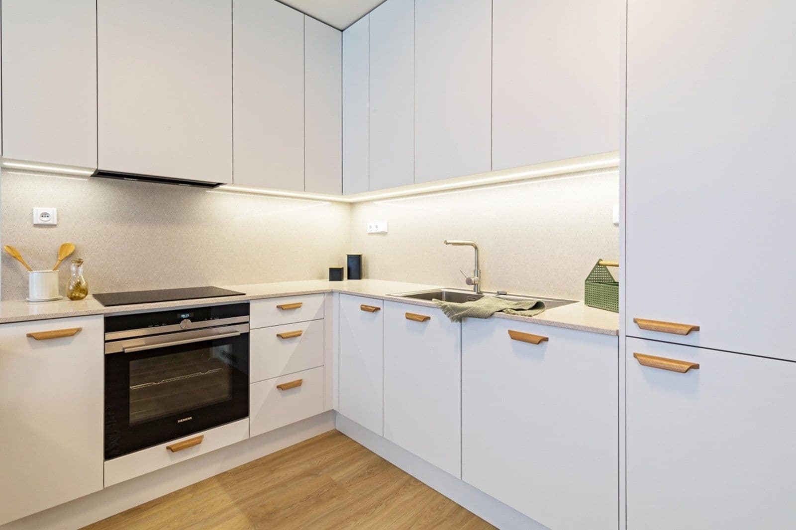 Pronájem bytu 2+kk 55 m², Vrbenského, Praha, Praha Pronájem bytu 2+kk 55 m², Vrbenského, Praha, Praha