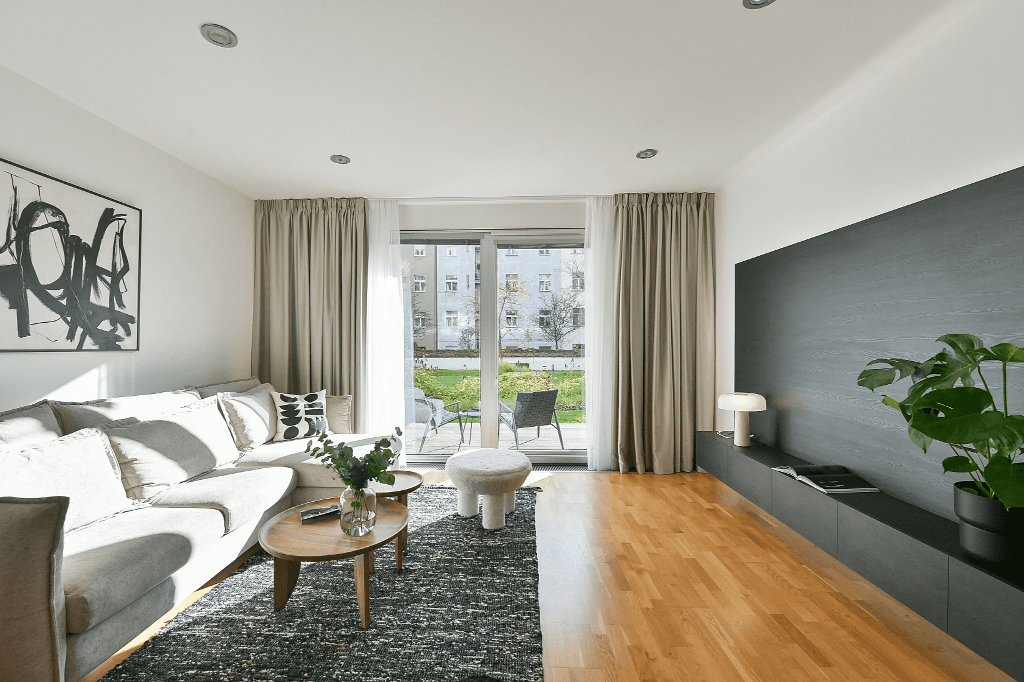 Pronájem bytu 2+kk 77 m², Korunní, Praha, Praha Pronájem bytu 2+kk 77 m², Korunní, Praha, Praha