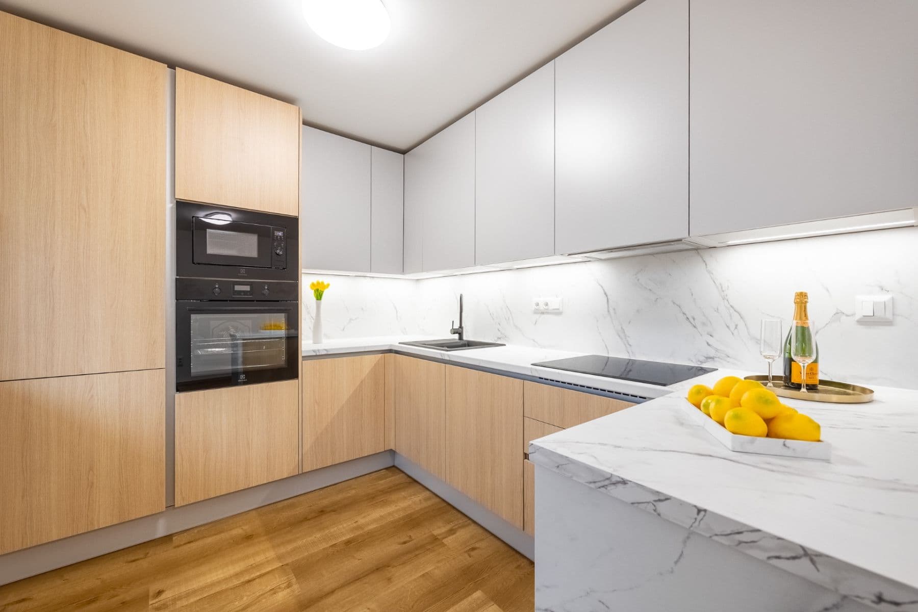 Prodej bytu 4+kk 87 m², Hurbanova, Praha, Praha Prodej bytu 4+kk 87 m², Hurbanova, Praha, Praha