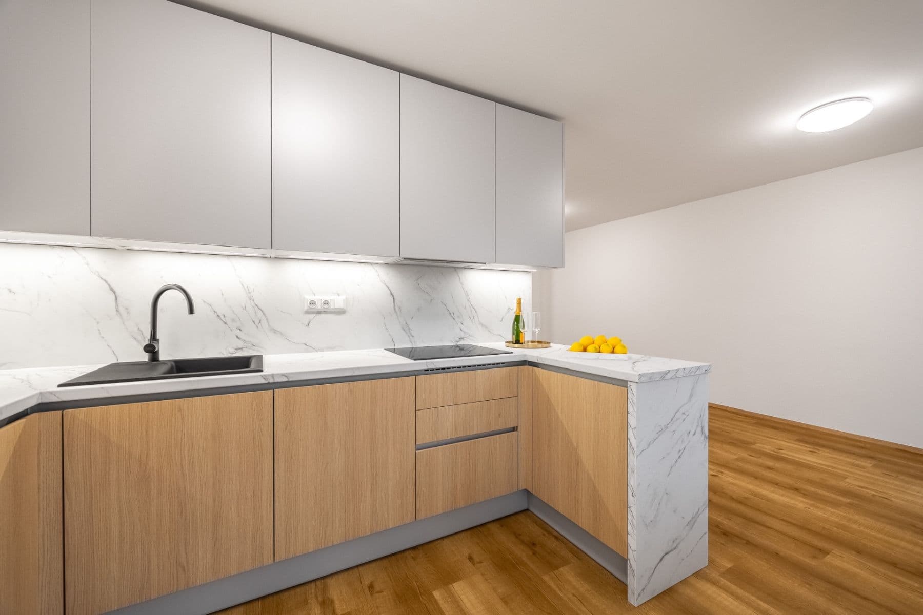 Prodej bytu 4+kk 87 m², Hurbanova, Praha, Praha Prodej bytu 4+kk 87 m², Hurbanova, Praha, Praha