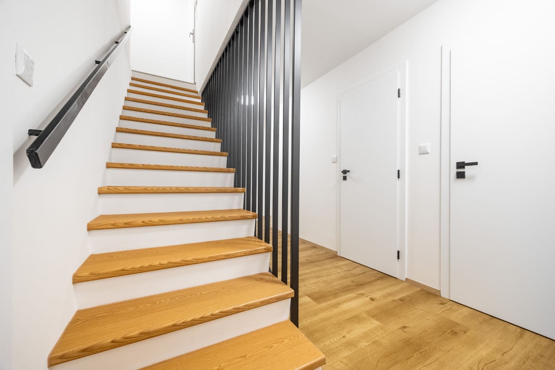 Prodej bytu 4+kk 87 m², Hurbanova, Praha, Praha Prodej bytu 4+kk 87 m², Hurbanova, Praha, Praha