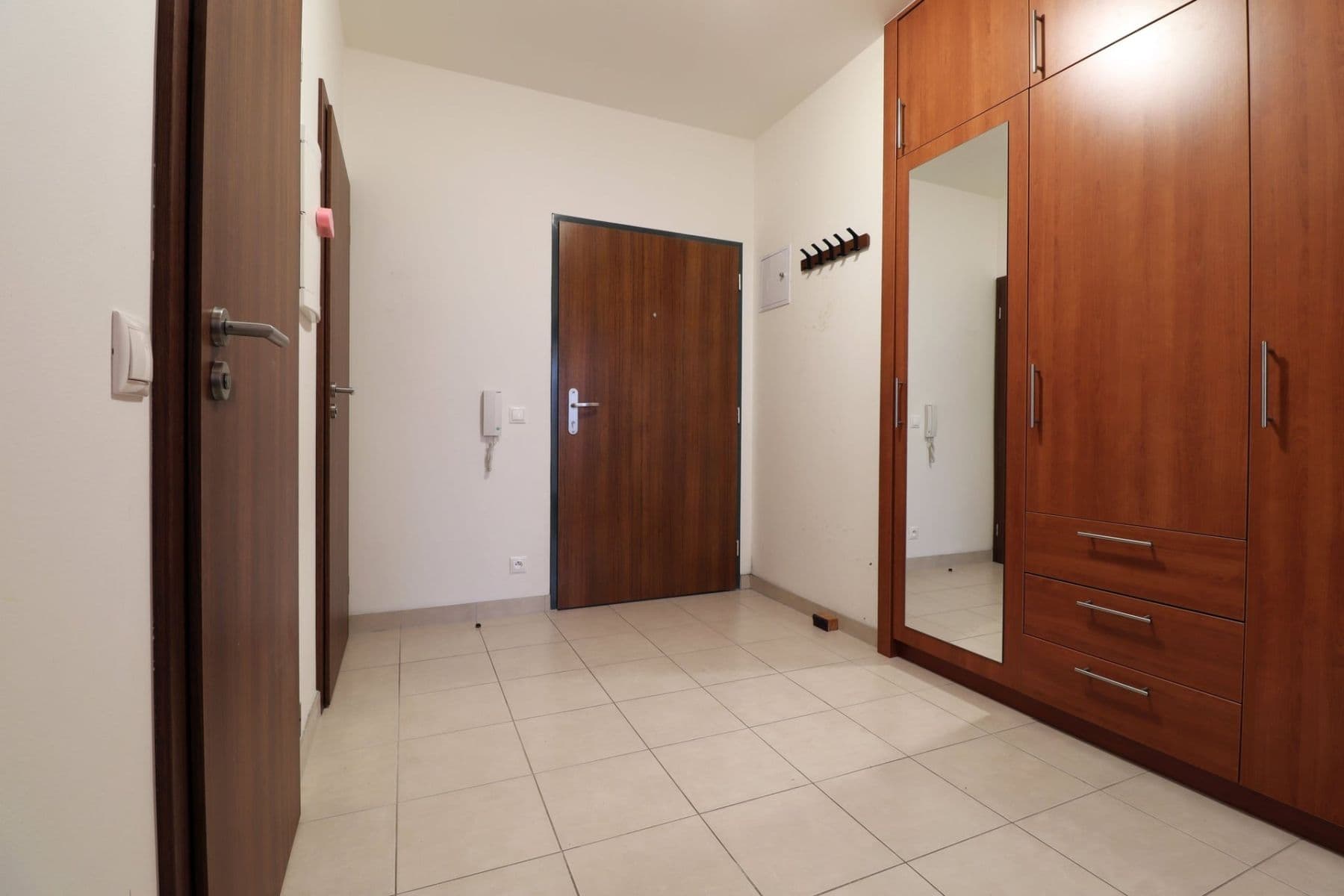 Pronájem bytu 2+kk 48 m², Nárožní, Praha, Praha Pronájem bytu 2+kk 48 m², Nárožní, Praha, Praha
