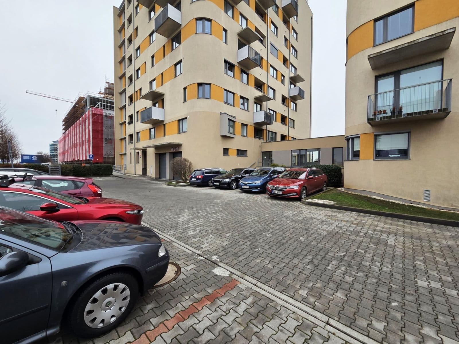Pronájem bytu 2+kk 48 m², Nárožní, Praha, Praha Pronájem bytu 2+kk 48 m², Nárožní, Praha, Praha
