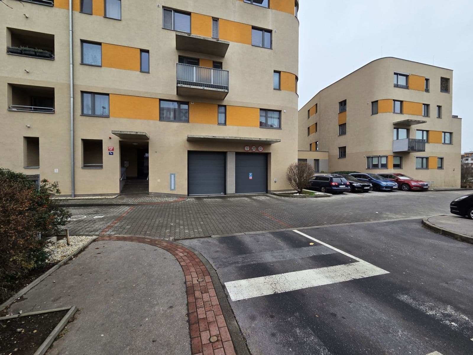 Pronájem bytu 2+kk 48 m², Nárožní, Praha, Praha Pronájem bytu 2+kk 48 m², Nárožní, Praha, Praha