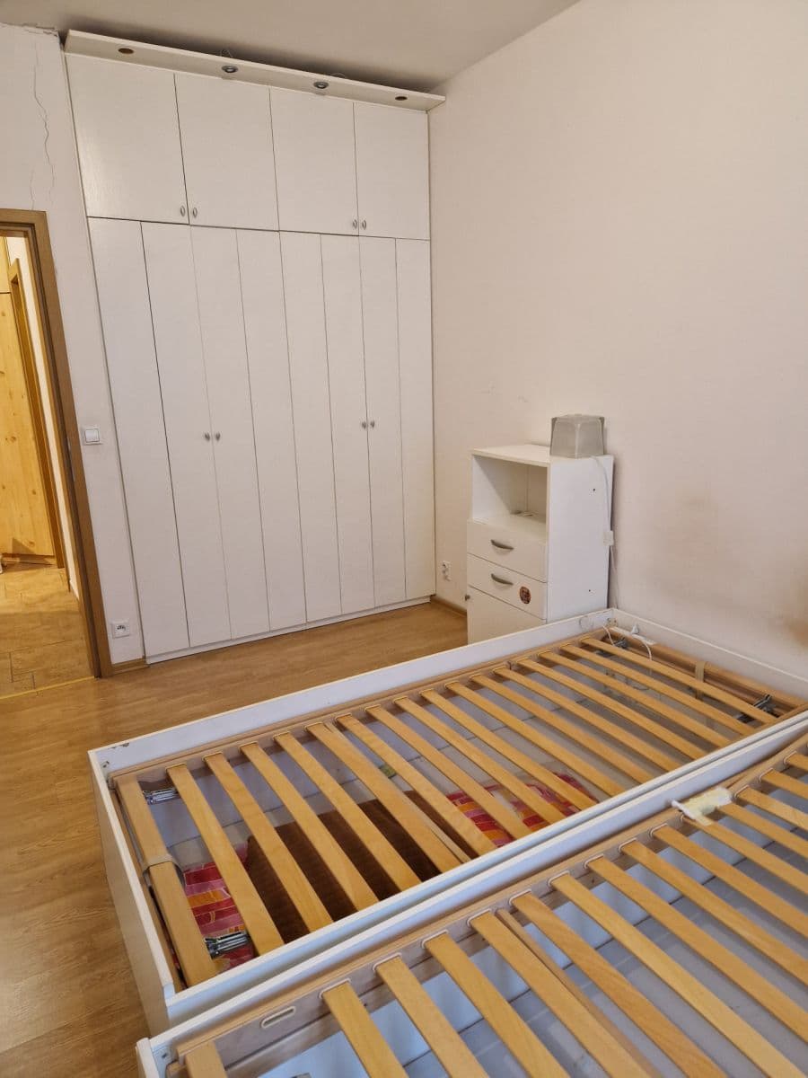 Pronájem bytu 2+kk 56 m², Pelušková, Praha, Praha Pronájem bytu 2+kk 56 m², Pelušková, Praha, Praha