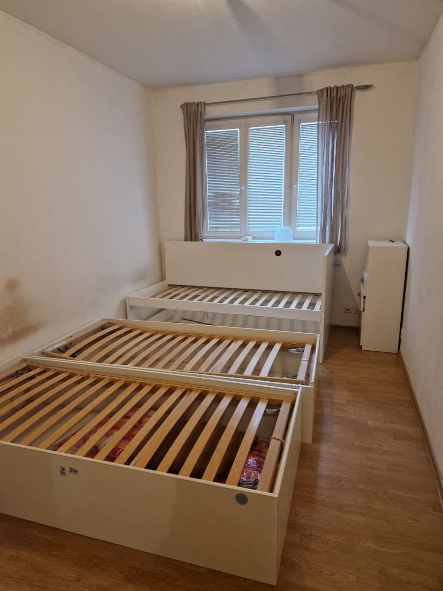 Pronájem bytu 2+kk 56 m², Pelušková, Praha, Praha Pronájem bytu 2+kk 56 m², Pelušková, Praha, Praha