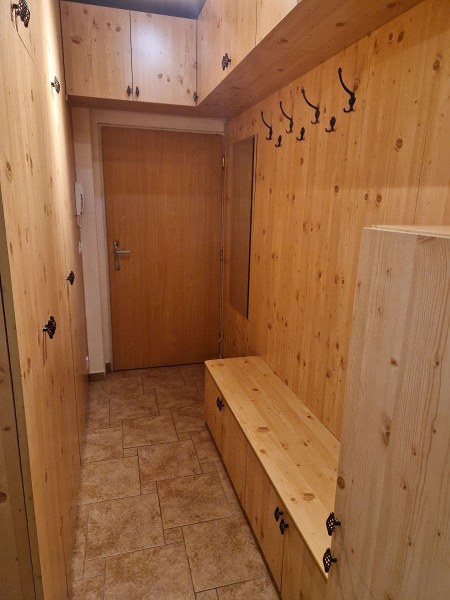 Pronájem bytu 2+kk 56 m², Pelušková, Praha, Praha Pronájem bytu 2+kk 56 m², Pelušková, Praha, Praha